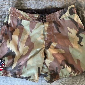 Birdwell Britches 310 Original Surf  Trunks Camouflage Blackout Label sz.35